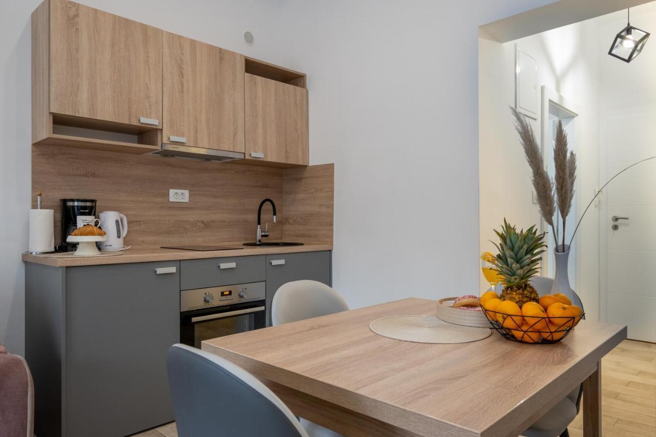 Apartments Palace Kolovare Zadar Zewnętrze zdjęcie